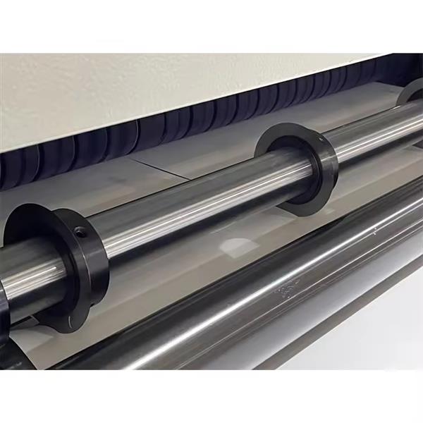 Plastic film cutting machine